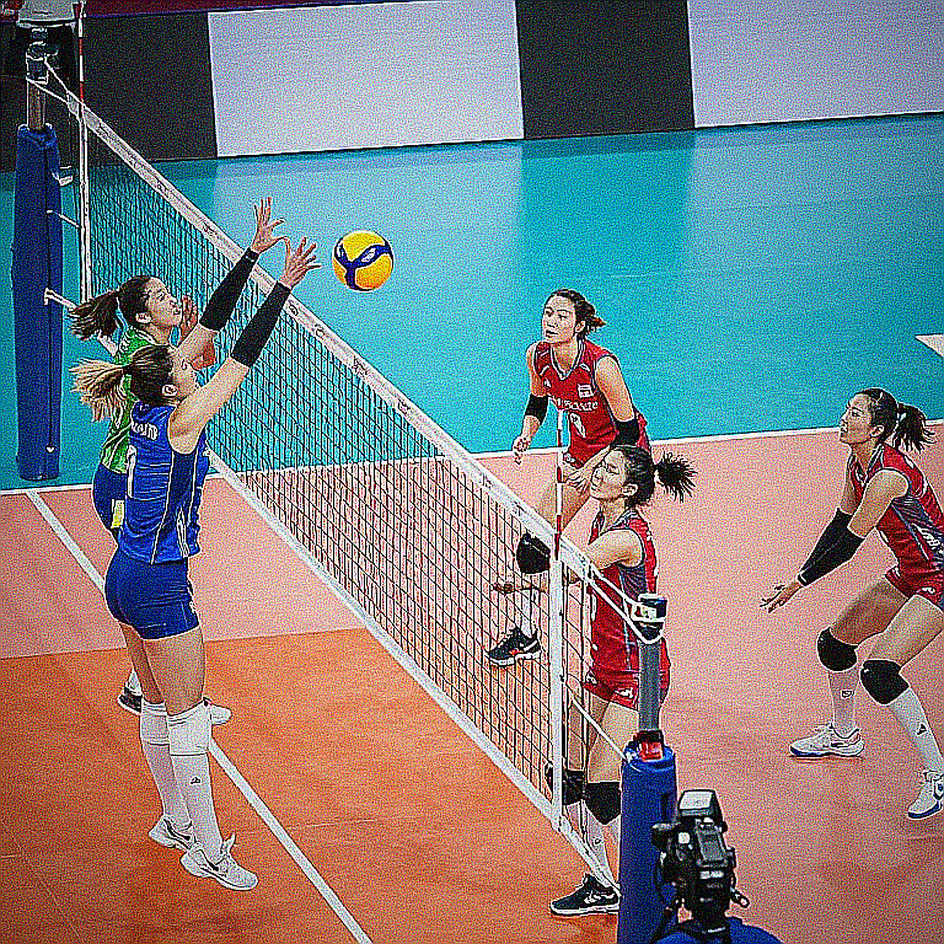 Nebraska quét Creighton 3-0 trước 15.405 khán giả: Điều đáng viết không nằm ở tỷ số