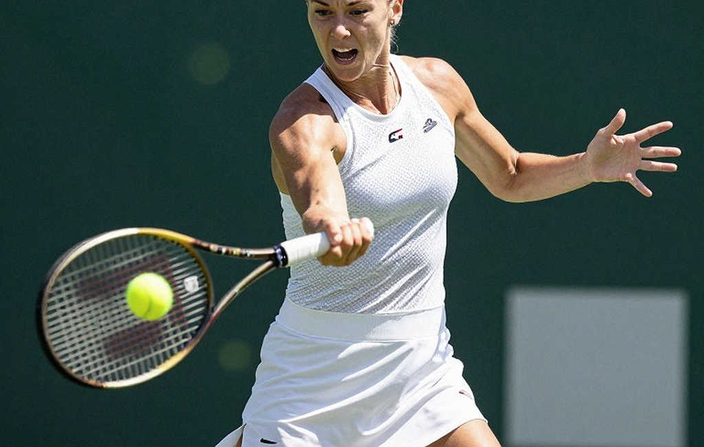 Iva Jovic bảo vệ ngôi vô địch Guadalajara: tám game im lặng và một cú backhand