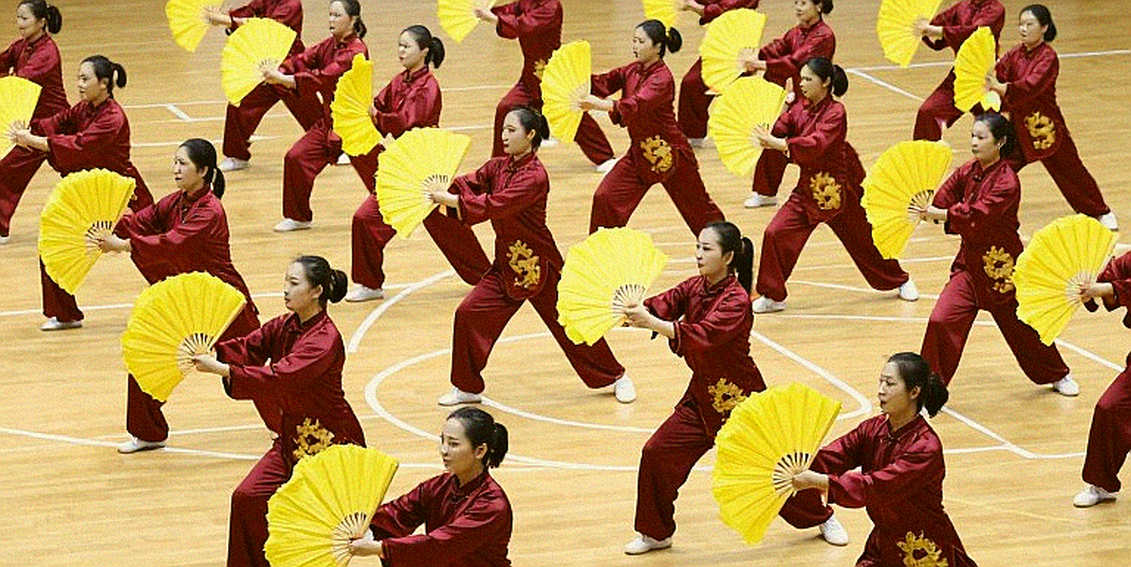 Thái Lan đè bẹp Qatar 0-3, tài năng 13 tuổi Mubarak Musa Thiik Madut ghi 12 điểm gây bão Asian Championship bóng chuyền nam AVC Thái Lan đè bẹp Qatar 0-3, tài năng 13 tuổi Mubarak Musa Thiik Madut ghi 12 điểm gây bão Asian Championship bóng chuyền nam AVC