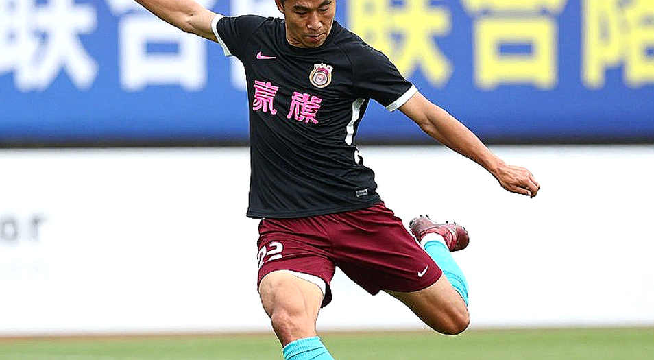 V-League vòng 2: Song Lam Nghe An gây sốc nhưng điều đáng lo là Hà Nội và HAGL đang chìm sâu