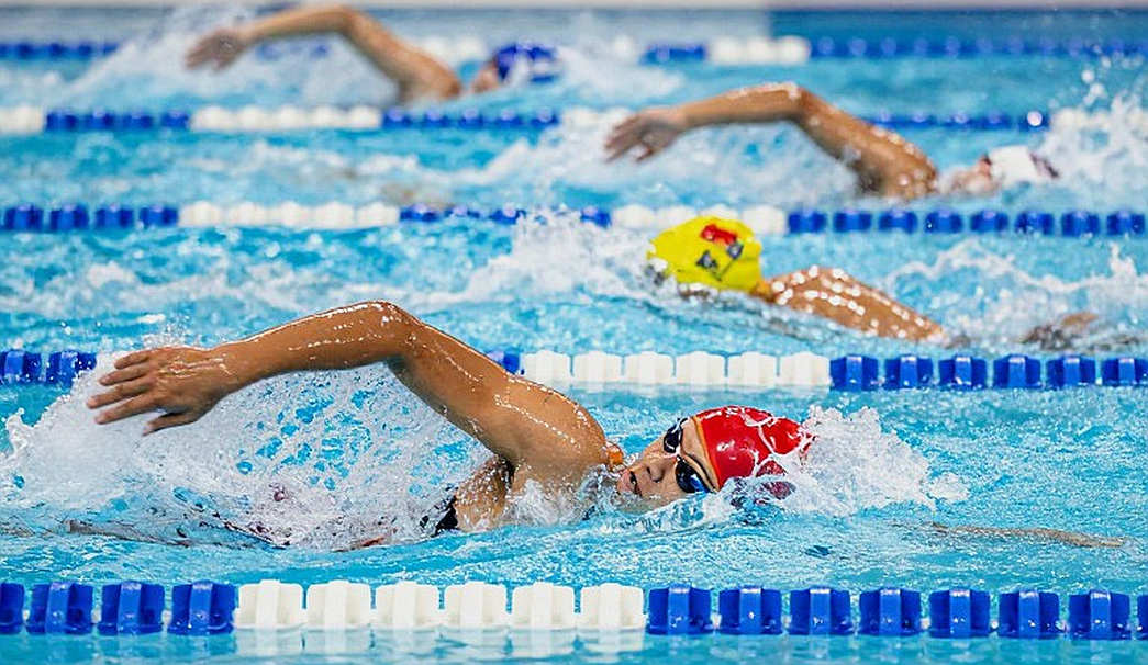Carson Hoak Commits to Cincinnati 2027: A Verbal Read Across Two Measuring Systems