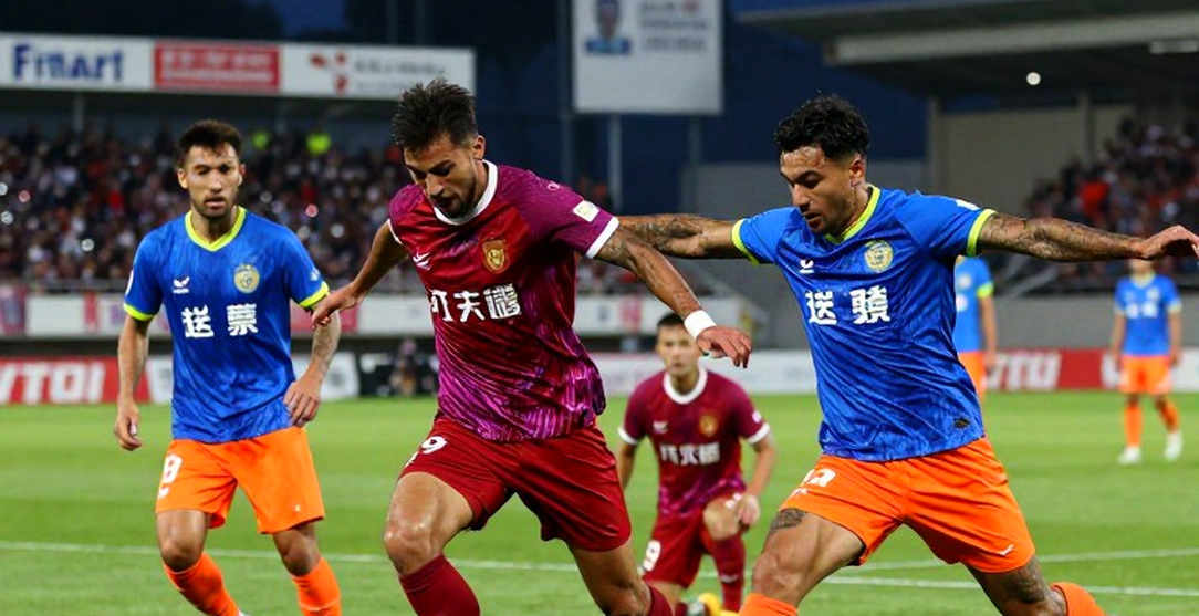 Việt Nam thua Thái Lan 0-2 ở Bandung: Vết nứt của nhà vô địch