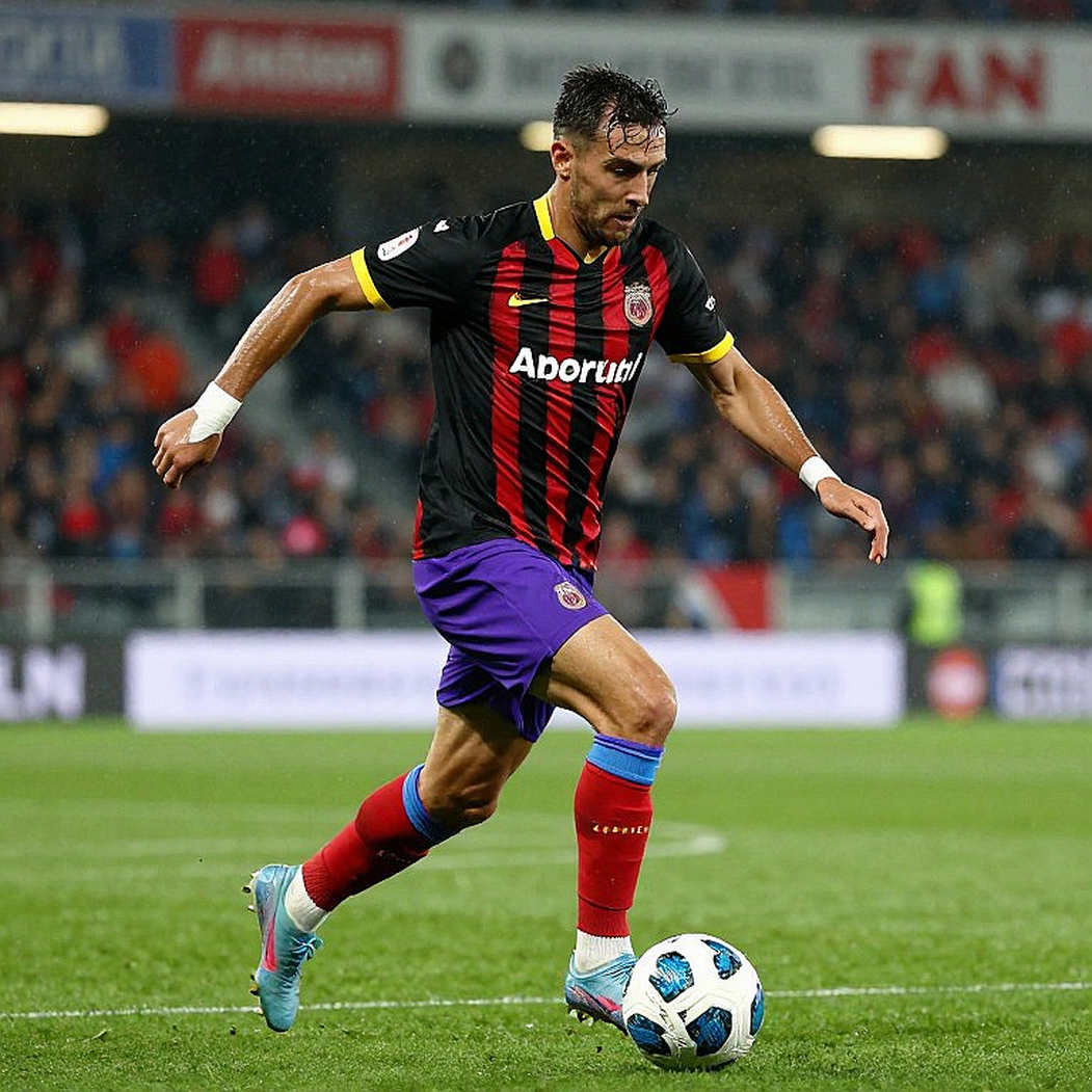 Roger Schmidt và ghế Giám đốc bóng đá toàn cầu Red Bull: Bổ nhiệm nội bộ, mô hình đa sở hữu và một chi tiết cần kiểm chứng